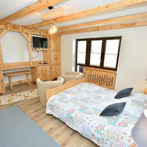 apartamenty-bacowka-centrum.zakopanehotels.org/