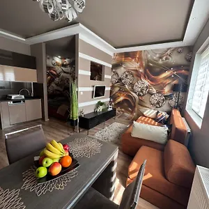 fredi-apartman.hotels-hajduszoboszlo-hungary.com/